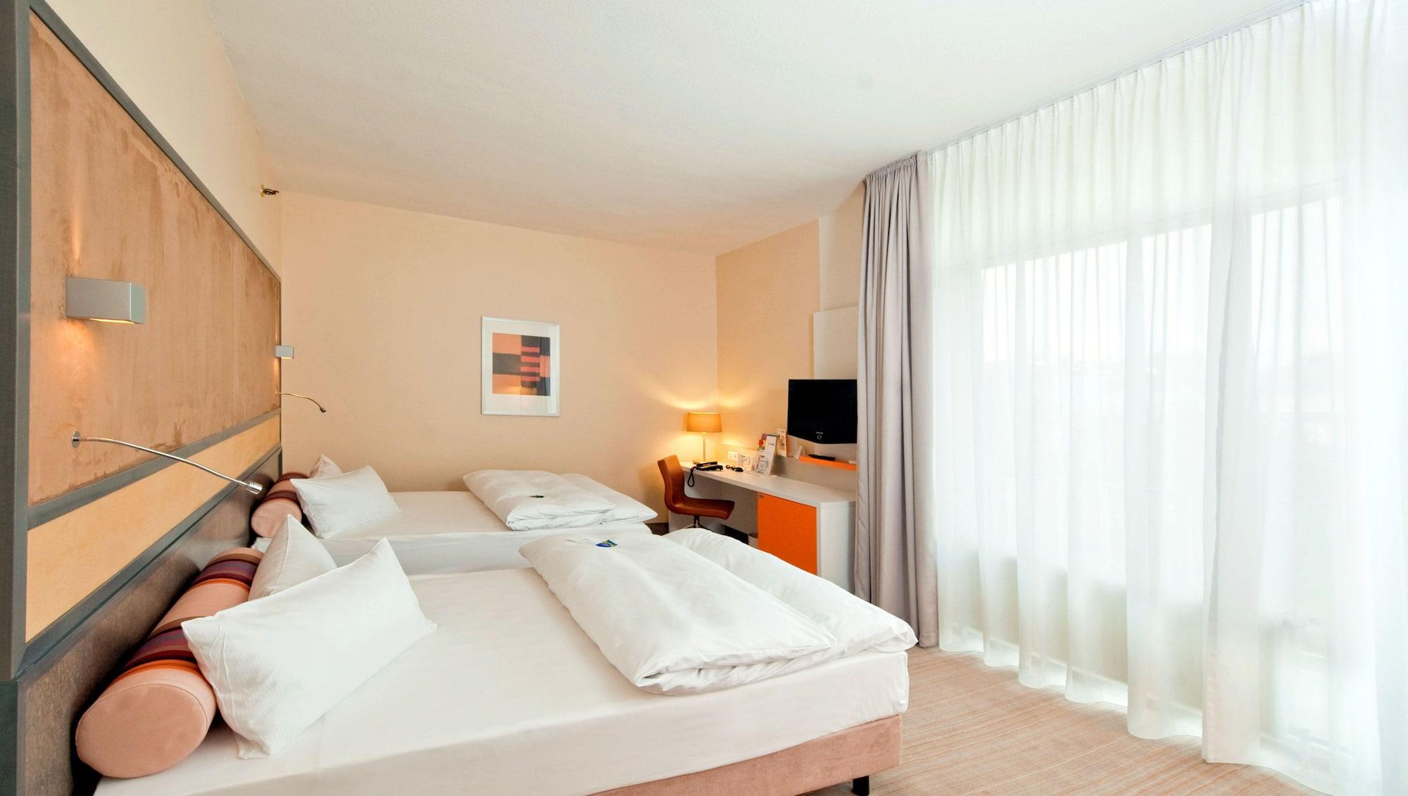 Mercure Hotel Dortmund Centrum Exterior photo