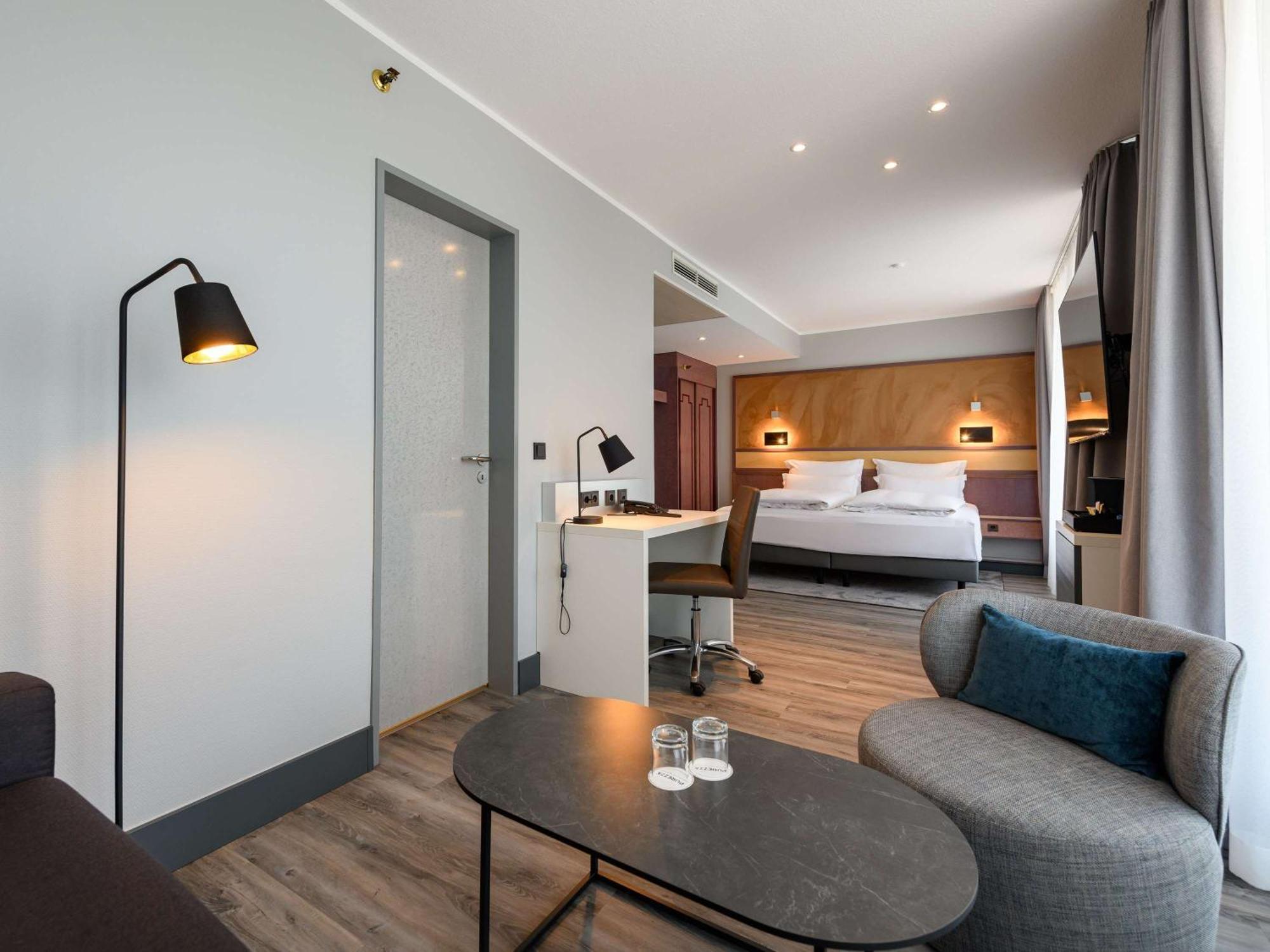 Mercure Hotel Dortmund Centrum Exterior photo